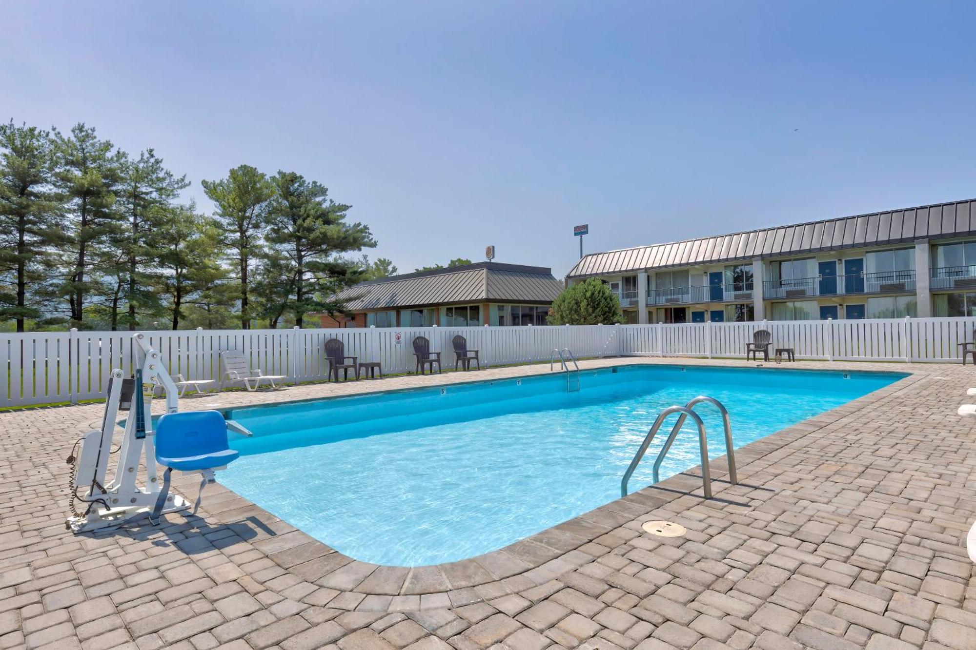 Motel 6-Mount Jackson, Va - Shenandoah Bagian luar foto